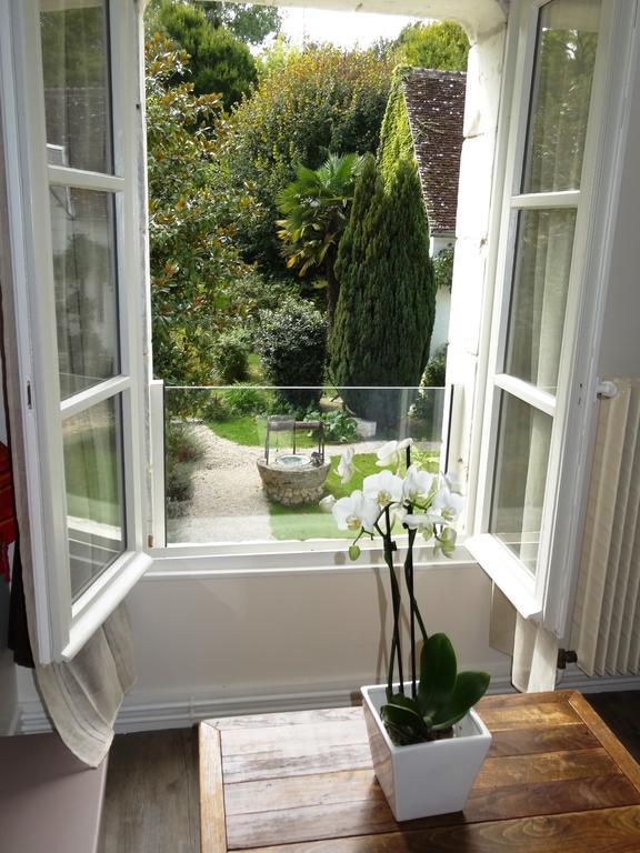 Jardin De Canaan Saint-Julien-de-Chedon Номер фото